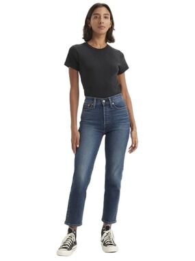 Levi's Women's Wedgie Straight Size 28 Button Fly
